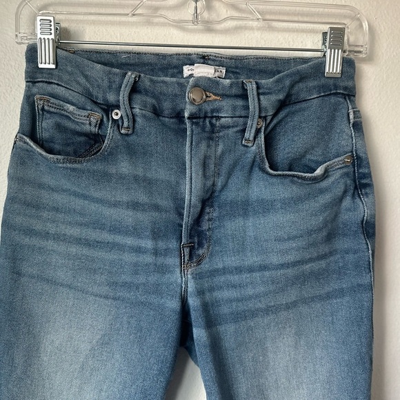 GOOD AMERICAN Good Legs High Rise Distressed Jeans - Picture 9 of 14